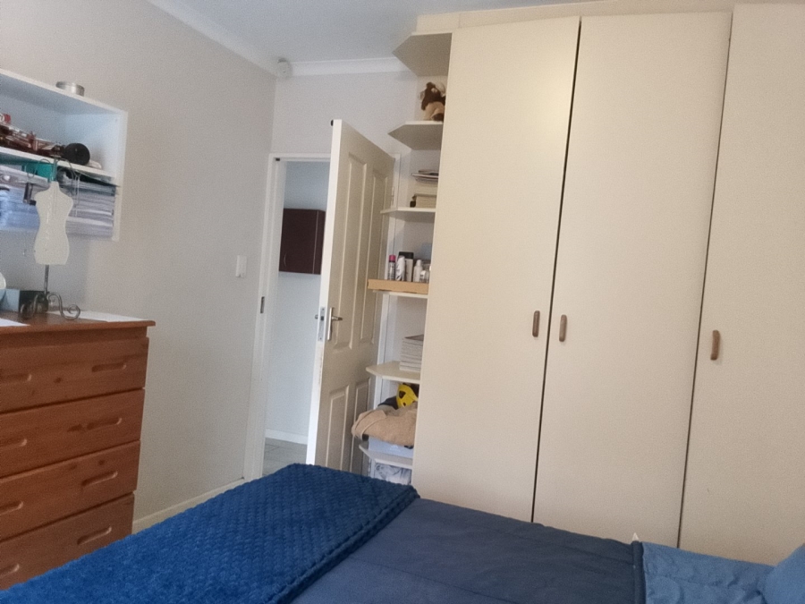 To Let 3 Bedroom Property for Rent in Loerie Park Western Cape